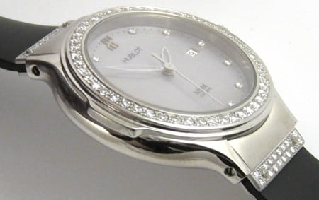 9' Side Shot of Ladies Grand