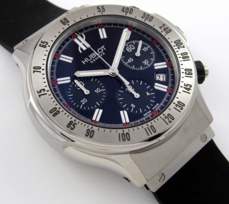 9' Side Shot of Classic Chronograph Maxi