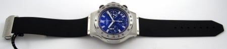 Front View of Classic Chronograph Maxi