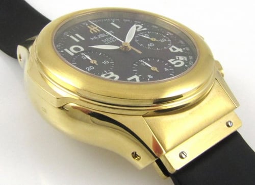 9' Side Shot of Elegant Chronograph