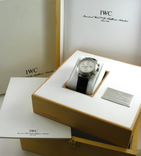 Box / Paper shot of Spitfire Doppelchronograph