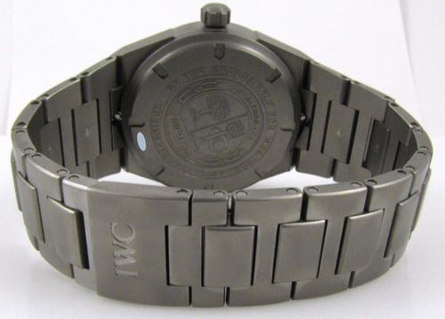 Rear / Band View of Ingenieur AMG