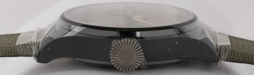 Crown Side Shot of Big Pilot's Top Gun Miramar