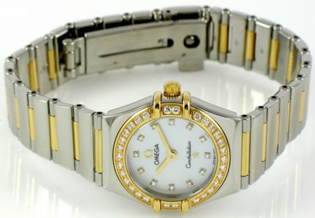 Front View of Ladies Constellation Mini 'My Choice'