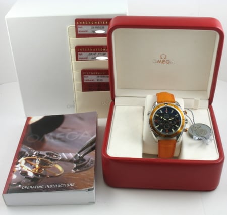 Box / Paper shot of Seamaster Planet Ocean Chronograph