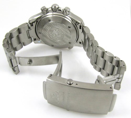 Open Clasp Shot of Seamaster Professional Olympic Chronograph