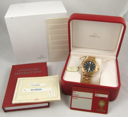 Box / Paper shot of Seamaster Professional