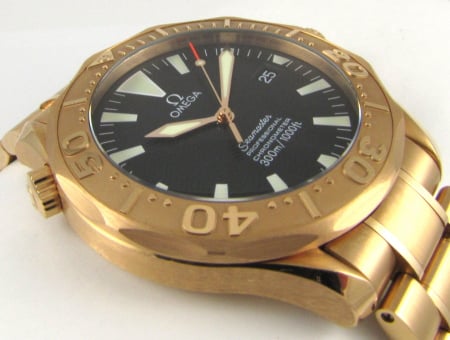 9' Side Shot of Seamaster Professional