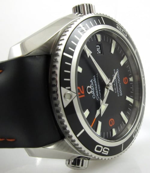 Dial Shot of Seamaster Planet Ocean