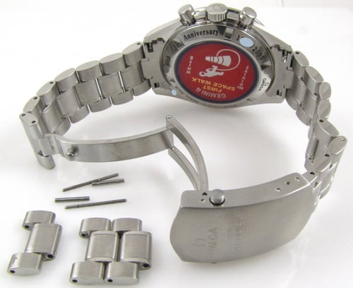 Open Clasp Shot of Speedmaster Gemini 4 '40th Anniversary'