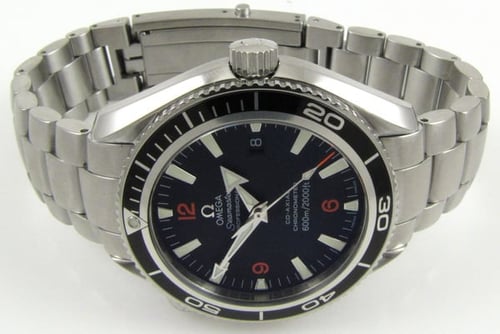 Front View of Seamaster Planet Ocean