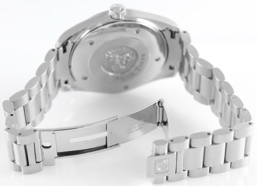 Open Clasp Shot of Seamaster Aqua-Terra