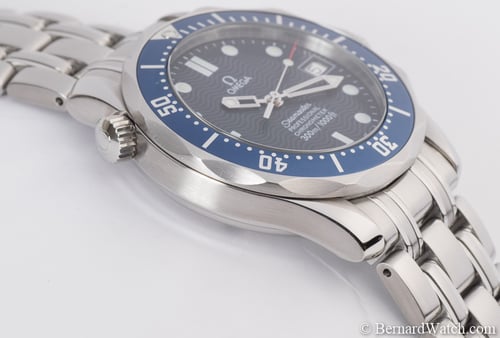 9' Side Shot of Seamaster Professional Midsize