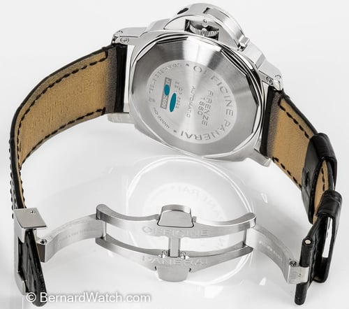 Open Clasp Shot of Luminor Power Reserve