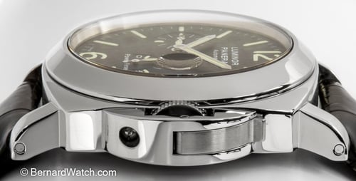 Crown Side Shot of Luminor Power Reserve