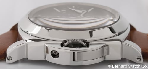 Crown Side Shot of Luminor Marina