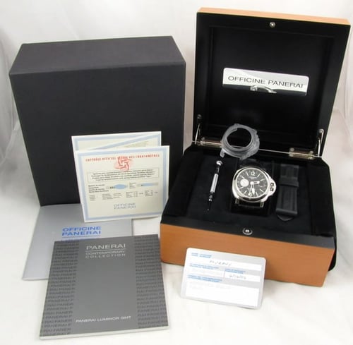 Box / Paper shot of Luminor GMT