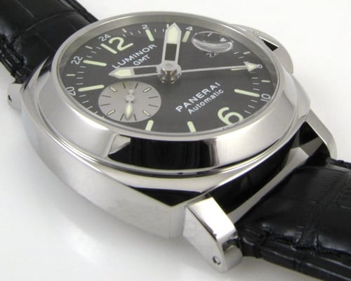 9' Side Shot of Luminor GMT
