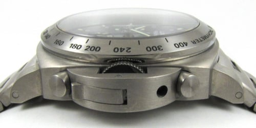 Crown Side Shot of Luminor Chrono Daylight