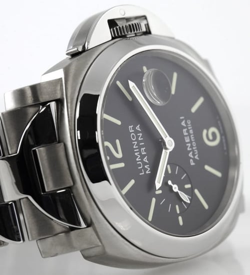 Dial Shot of Luminor Marina