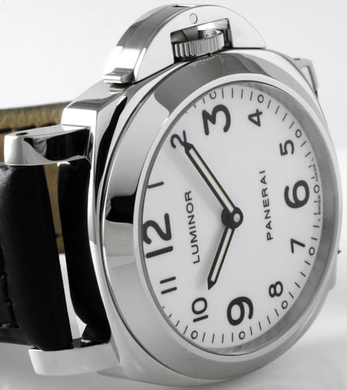 Dial Shot of Luminor Base