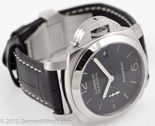 Front View of Luminor Marina 1950 42mm