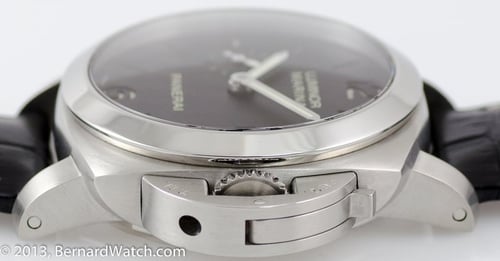 Crown Side Shot of Luminor Marina 1950 42mm