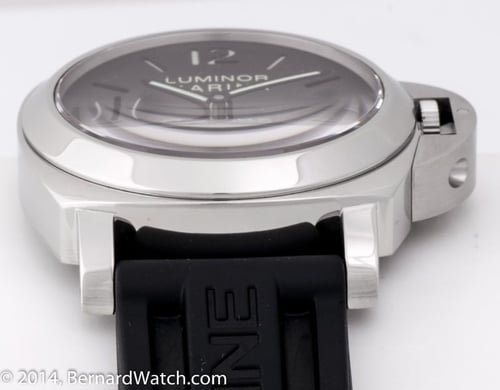 Front Shot  of Luminor Marina