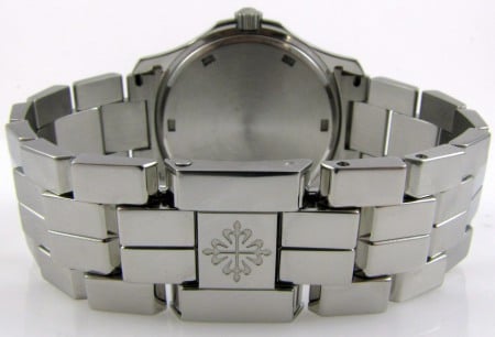 Open Clasp Shot of Aquanaut Midsize