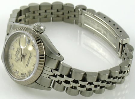 Front View of Ladies Datejust