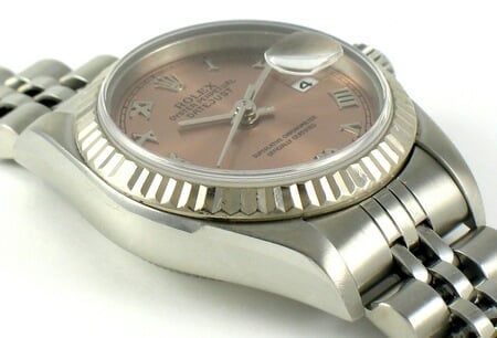 9' Side Shot of Ladies Datejust