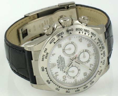 Front View of Daytona Cosmograph