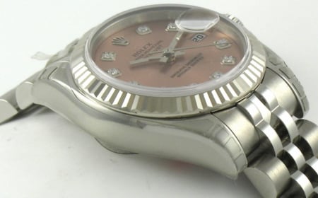 9' Side Shot of Ladies Datejust