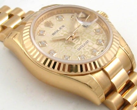 9' Side Shot of Ladies Datejust President