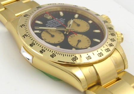9' Side Shot of Daytona Cosmograph