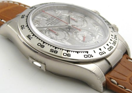 9' Side Shot of Daytona Cosmograph