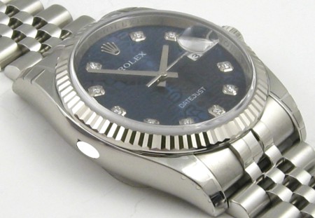 9' Side Shot of Datejust