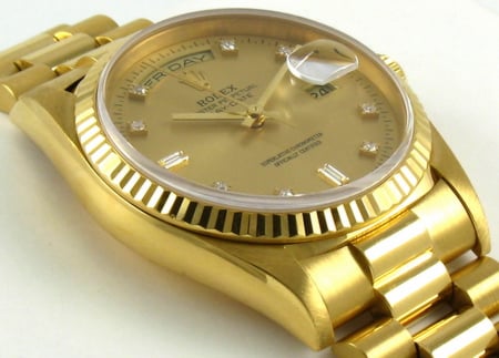 9' Side Shot of Day-Date President