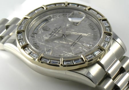 9' Side Shot of Day-Date President