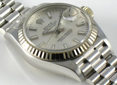 9' Side Shot of Ladies Datejust President