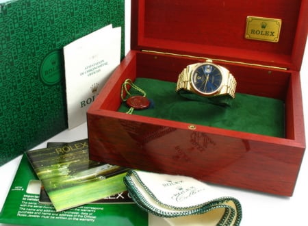 Box / Paper shot of Day-Date President