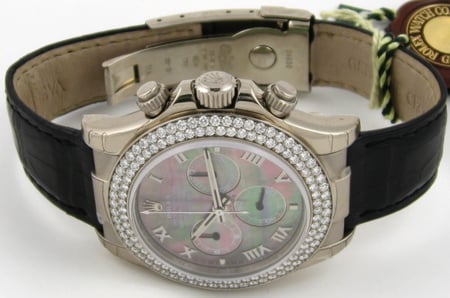 Front View of Daytona Cosmograph