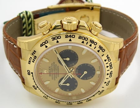 Front View of Daytona Cosmograph