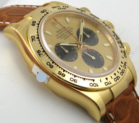 9' Side Shot of Daytona Cosmograph