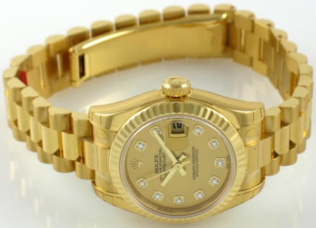 Front View of Ladies Datejust President