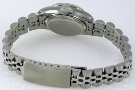 Rear / Band View of Ladies Date