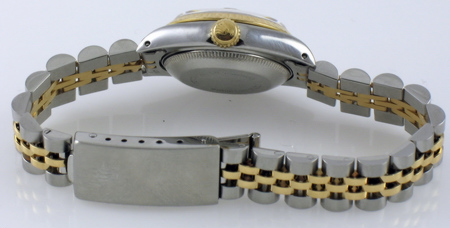 Rear / Band View of Ladies Date