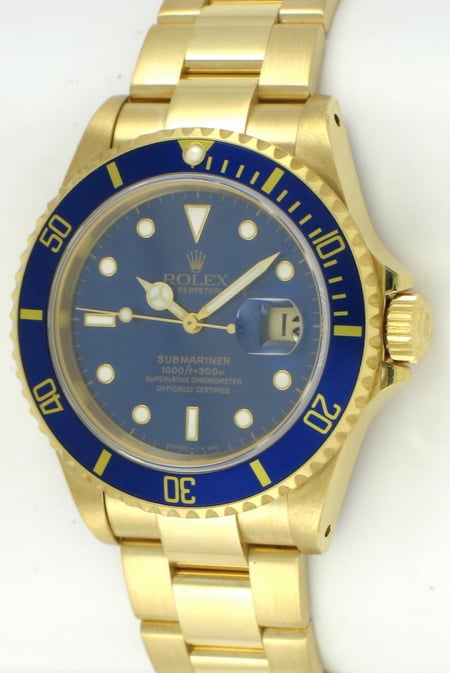 Rolex - Submariner Date 16618