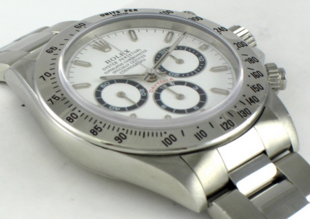 9' Side Shot of Daytona Cosmograph