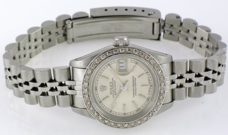 Front View of Ladies Datejust